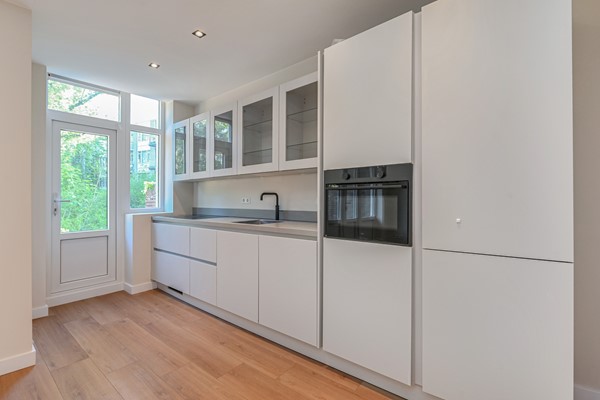 Medium property photo - Beukelsweg 55B, 3022 GD Rotterdam